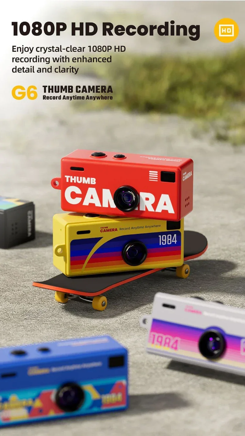 Mini Vintage Camera 1984 – Retro Keychain - Image 2